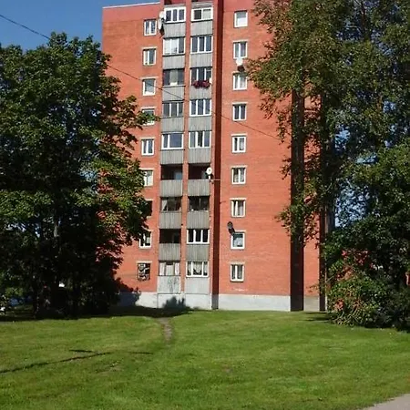 Apartments 公寓